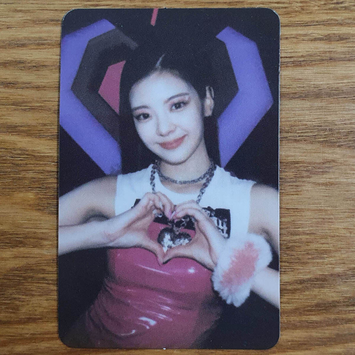 いっちゃんページ Lia Official Photocard Itzy 1st Album Crazy In Love Special