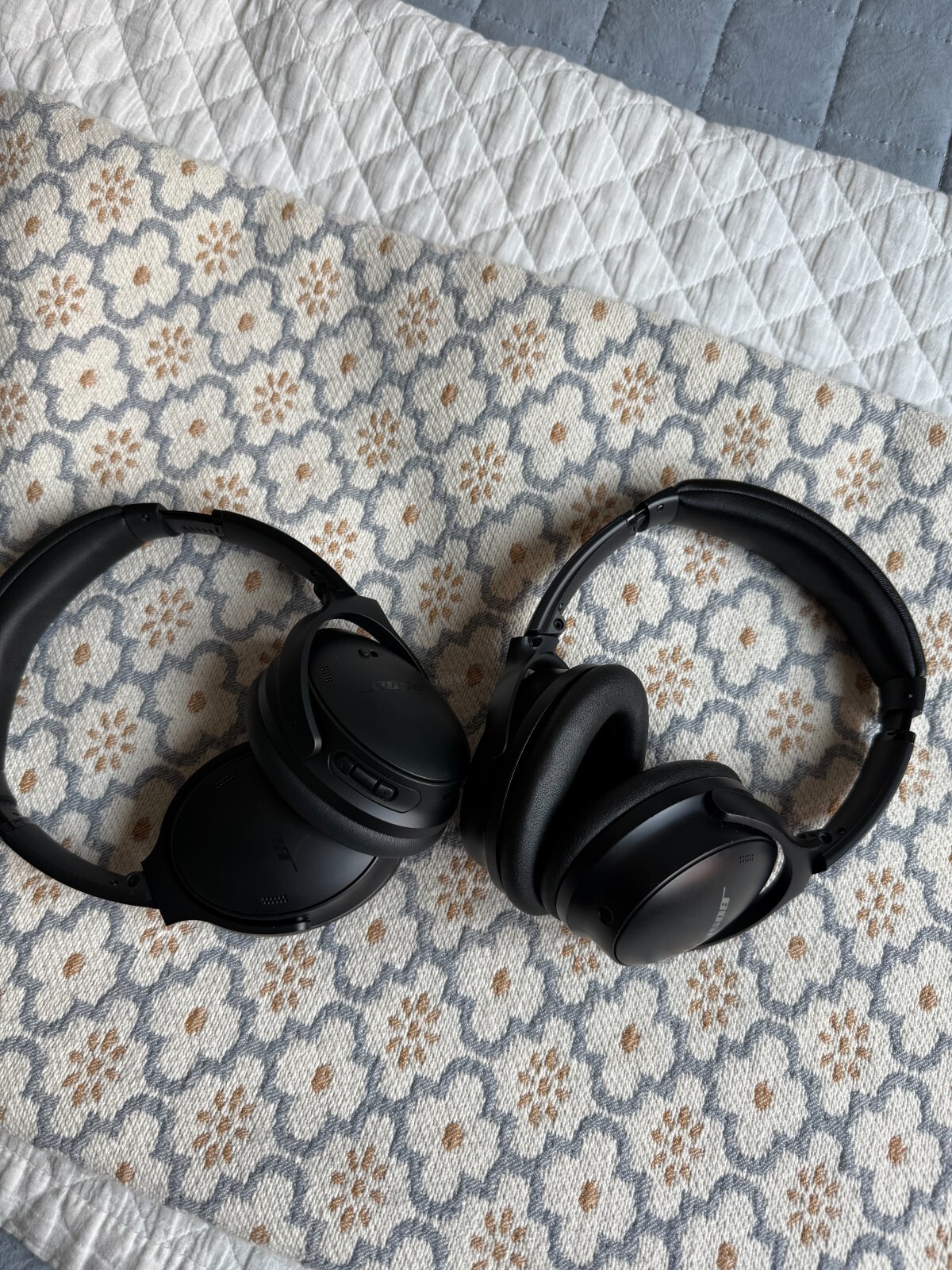 Bose QuietComfort Wireless Over-Ear Headphones - Black-image