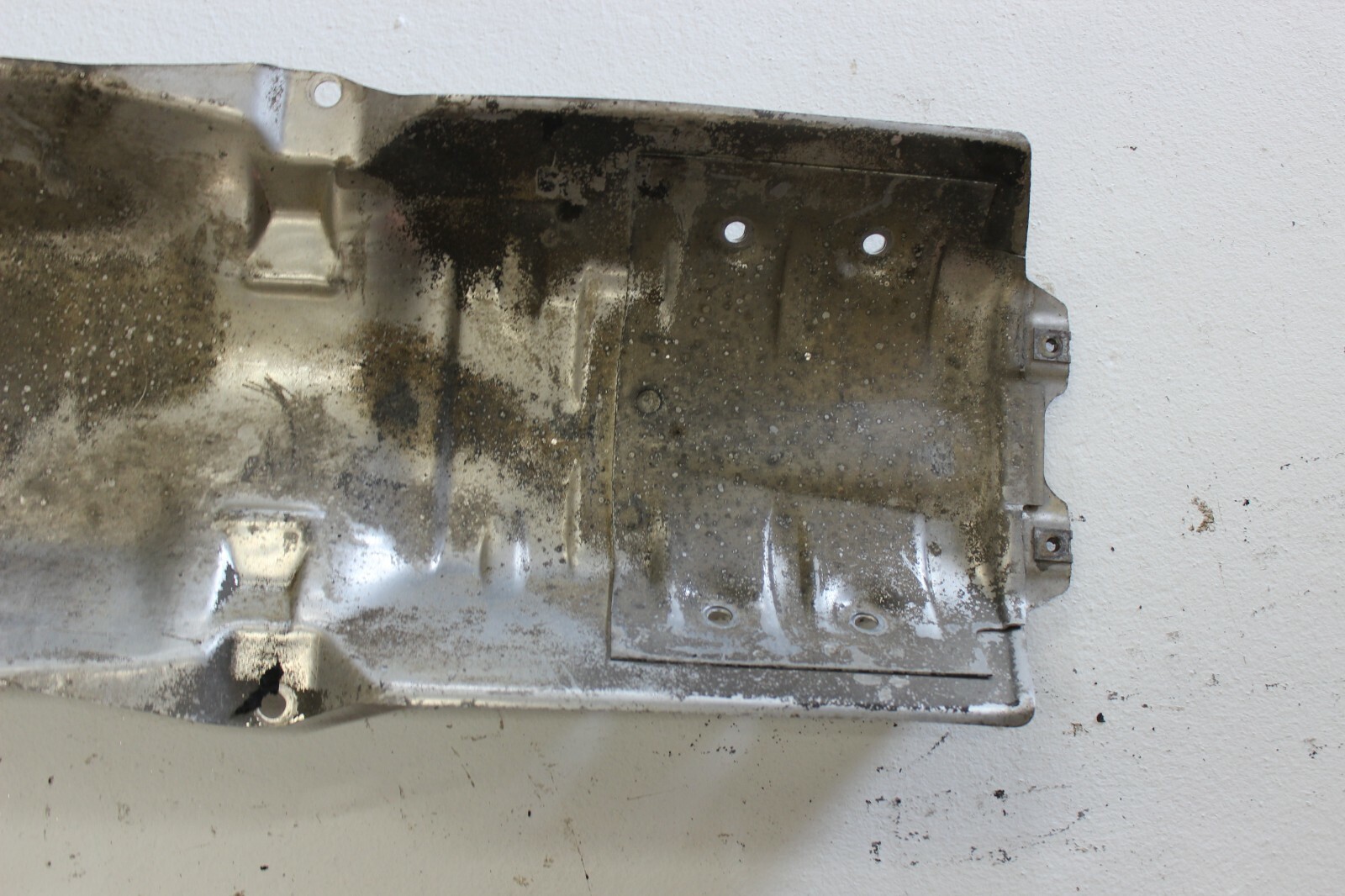 BMW OEM E30 EXHAUST HEAT SHIELD TUNNEL DRIVELINE DRIVE LINE INSULATION