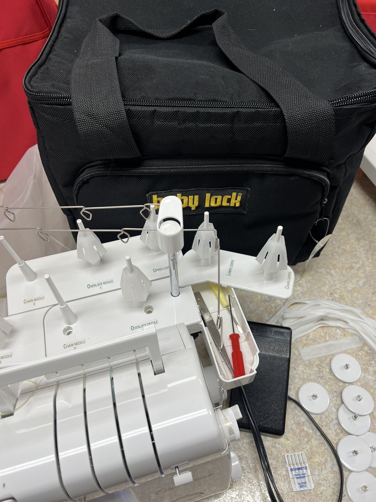 Baby Lock Evolution Serger Overlock BLE8W2 eBay