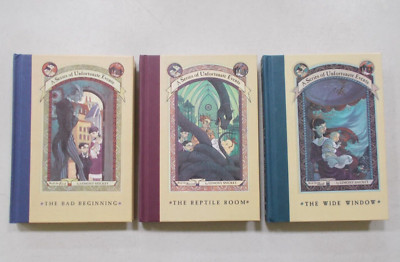 3 A BOX OF UNFORTUNATE EVENTS 1-3 # HC LEMONY SNICKET BOXED SET WINDOW REPTILE
