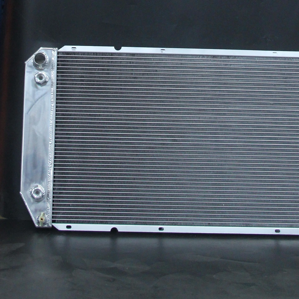 Radiador de aluminio de 3 filas AT para Chevrolet GMC C1500 2500 K1500 Yukon 88-99 V8 Foto 4 de 4