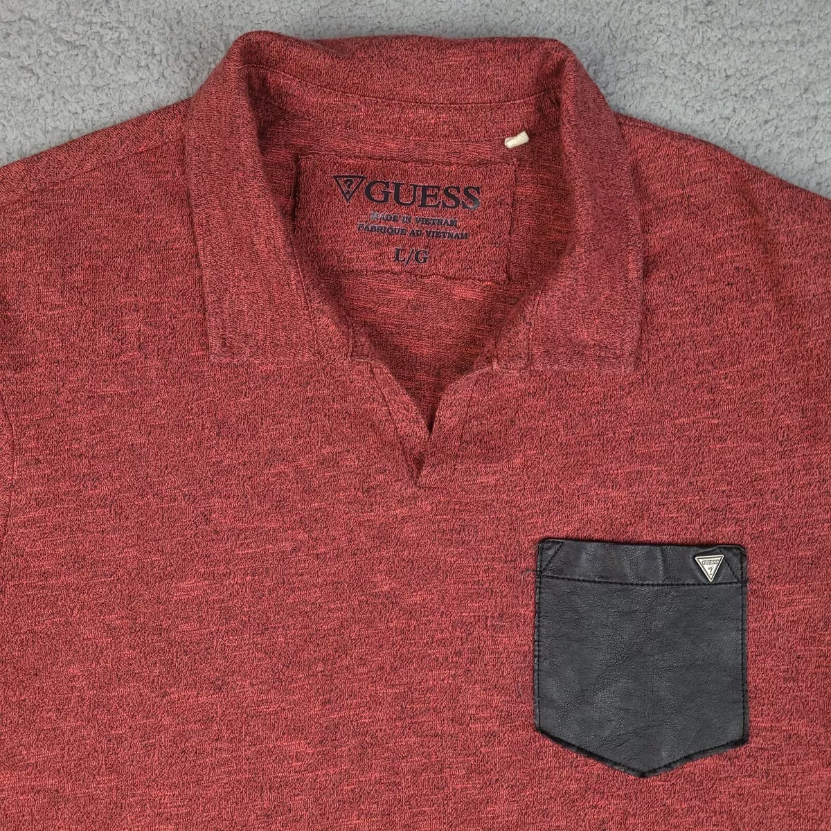 Guess Polo Shirt Mens Large Red Heathered Faux Leather Pocket Collared V-Neck