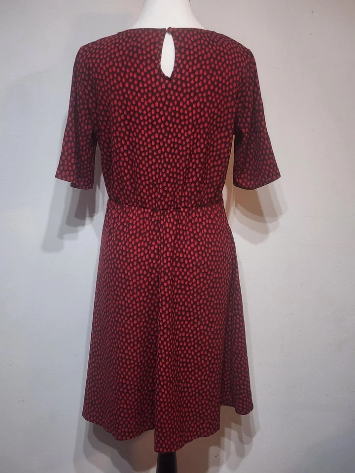 SERAPHINE Fit N Flare Maternity Dress Size 6 Red Polka Dot Short Sleeve - Image 4 of 4
