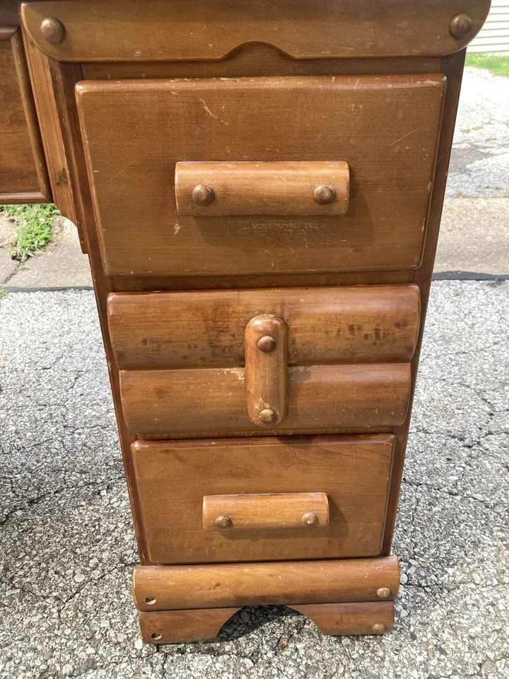 Casa Virginia - Diseño de cabaña de troncos - Tocador y espejo 1940 raro Foto 3 de 4