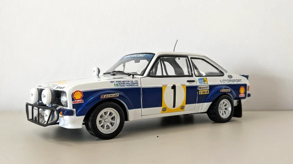 Sunstar 1:18 Ford Escort Mk2 RS 1800 1977 Safari Rally #1 - Immagine 3 di 4