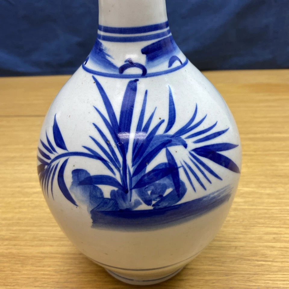 Antique 11” Sake Bottle/Vase Excavation Tokuri Blue and White Leaf - Image 2 of 4