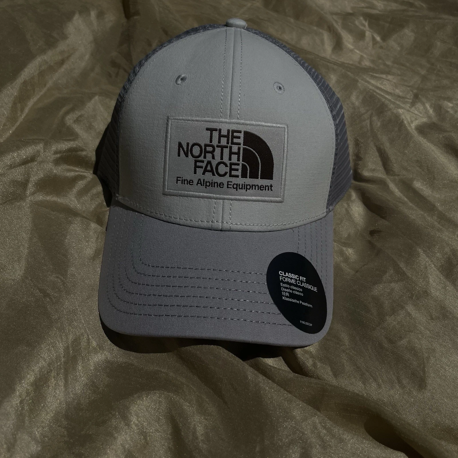 The NORTH FACE Fine Alpine Equipment Gray Mudder Trucker Cap Hat Adjustable