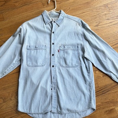 Levi's