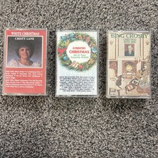Lot Of 3 Christmas Country Cassette Tapes TESTED . Bing Crosby and more. Xmas
