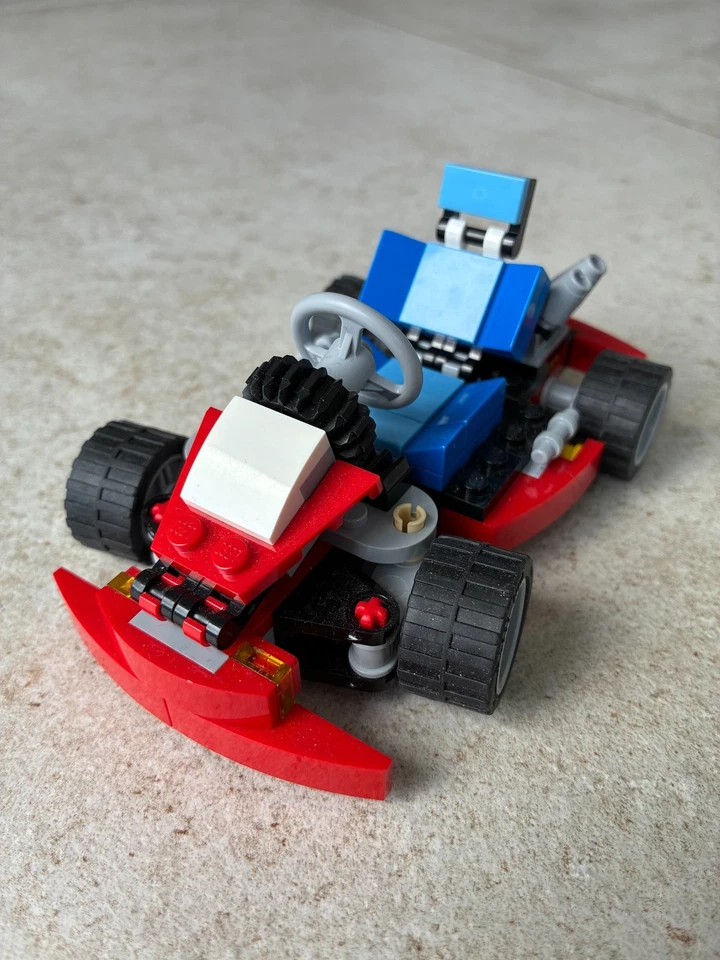 LEGO Creator 31030 Red Go-Kart, photo 2 of 5
