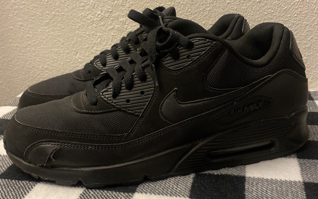 Nike Air Max 90 Essential Triple Black 