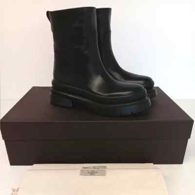 Valentino Garavani Black Leather Ankle Men\'s Boots Valentino Garavani Men main image 4