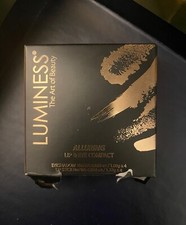 Luminess Alluring Lip and Eye Compact New With Box.