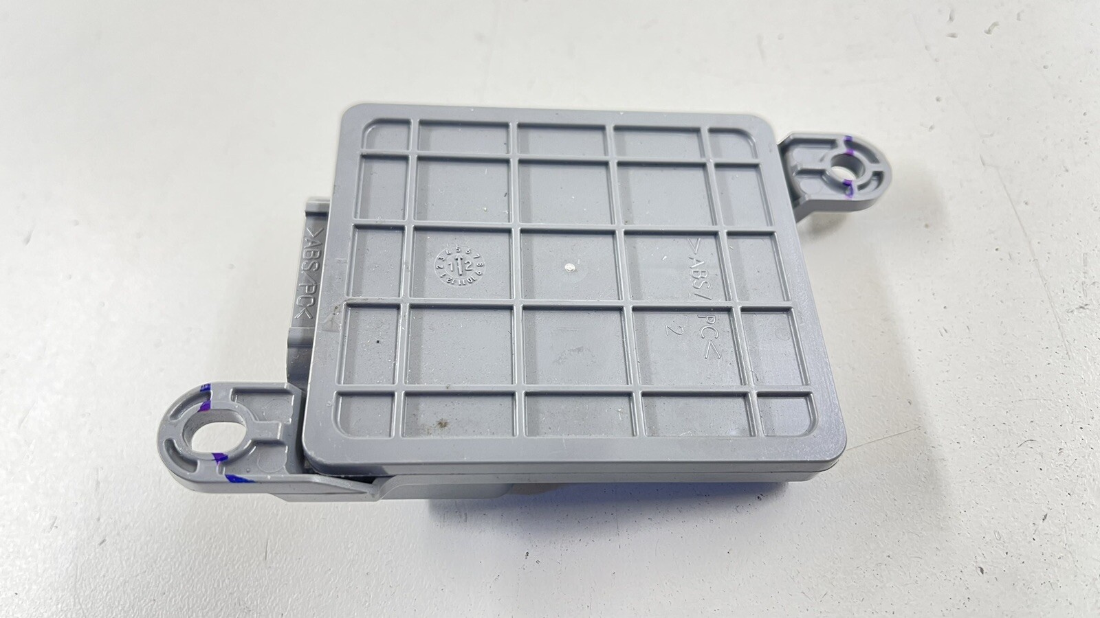 08-15 AUDI R8 SPYDER FRONT SEAT OCCUPANT OCCUPANCY DETECTION MODULE OEM