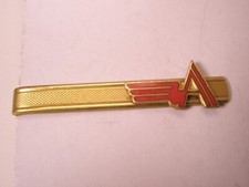 Aeroquip Red Enamel A Logo Vintage Advertising Tie Bar Clip eaton group corpora