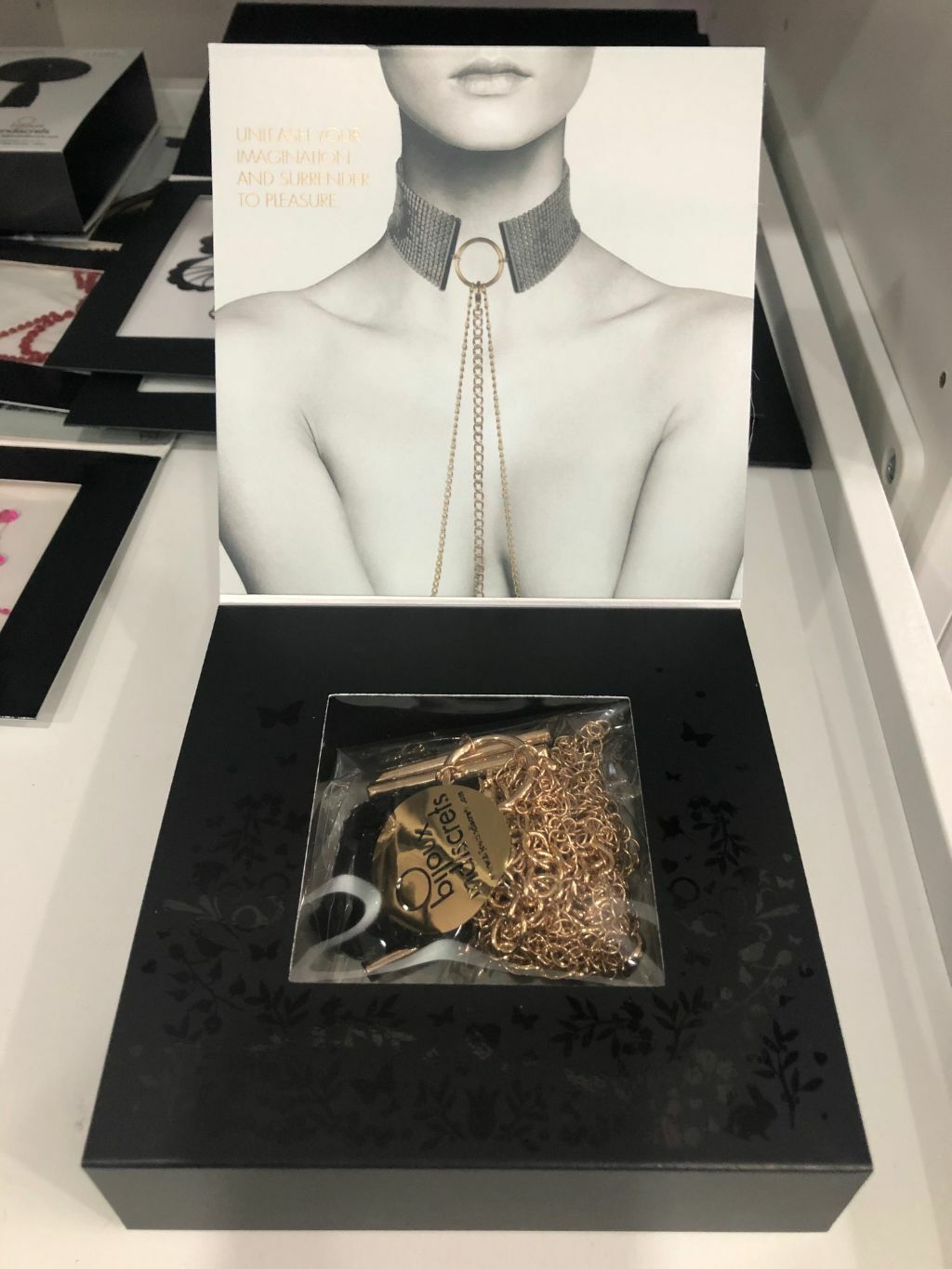 Körperschmuck - Valentinstag - Geschenke - Edles Halsband Aus Feinem Strass