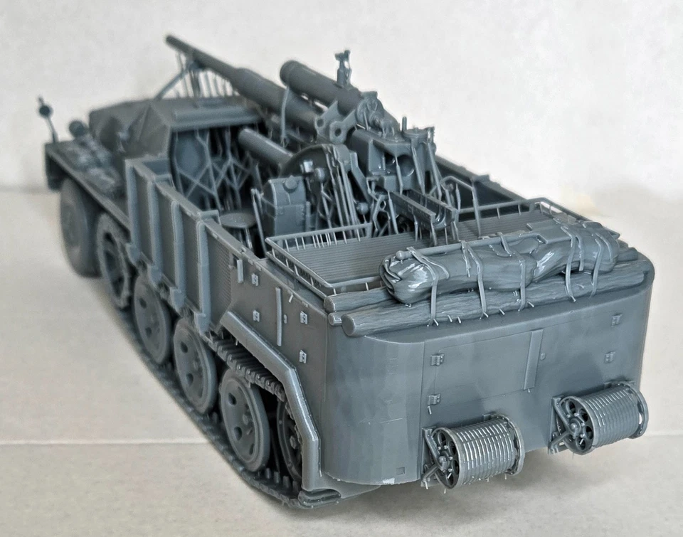 Tractor portador de armas pesado alemán SWS con 8,8 cm antiaéreo 1:35 3D - Imagen 3 de 4