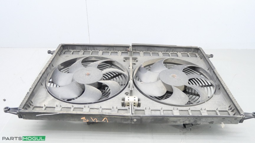 2004-2010 Maserati Quattroporte M139 Engine Cooling Radiator Dual Fan Shroud OEM