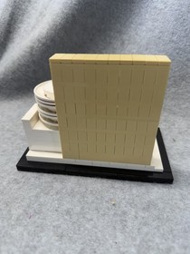 LEGO ARCHITECTURE: Solomon Guggenheim Museum (21004)