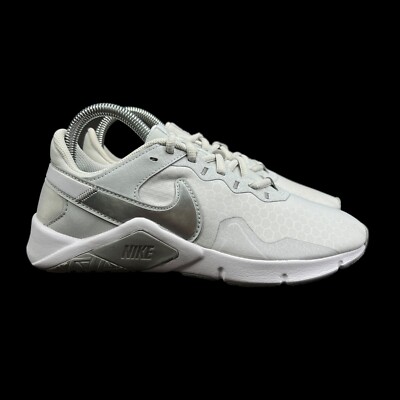 Nike Legend Essential 2 Photon Dust Metallic Silver Shoes CQ9545-012 Womens Sz 7