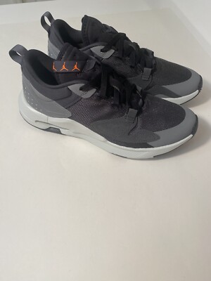 tenis jordan air cadence