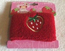 STRAWBERRY SHORTCAKE WRISTBAND RED