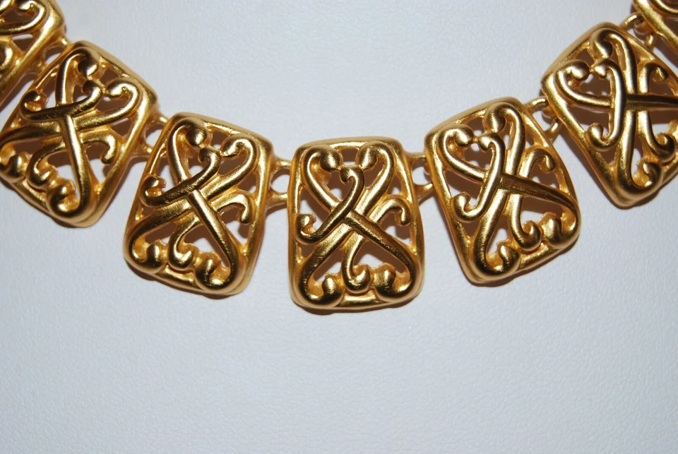 ANNE KLEIN ЭЛЕГАНТНЫЙ COUTURE ЗОЛОТОЙ МЕТАЛЛИЧЕСКИЙ ПРОКРУТКИ СВЯЗАННАЯ ПАНЕЛЬ КОЛЬЕ ОЖЕРЕЛЬЕ - Изображение 4 из 4