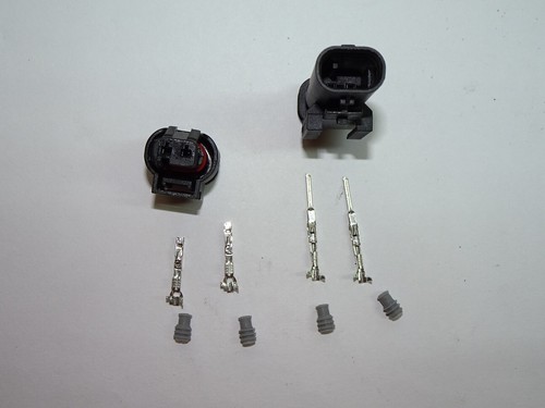 Eberspächer Dosierpumpe connector Stecker Buchse Kraftstoffpumpe