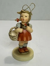Vintage A Reproduction By SCHMID 1984 2nd Edition Girl Figurine Berta Hummel