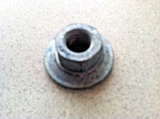2001-2007 MERCEDES-BENZ W203 C230 C320 C-CLASS ~ REAR BUMPER WALL NUT & WASHER