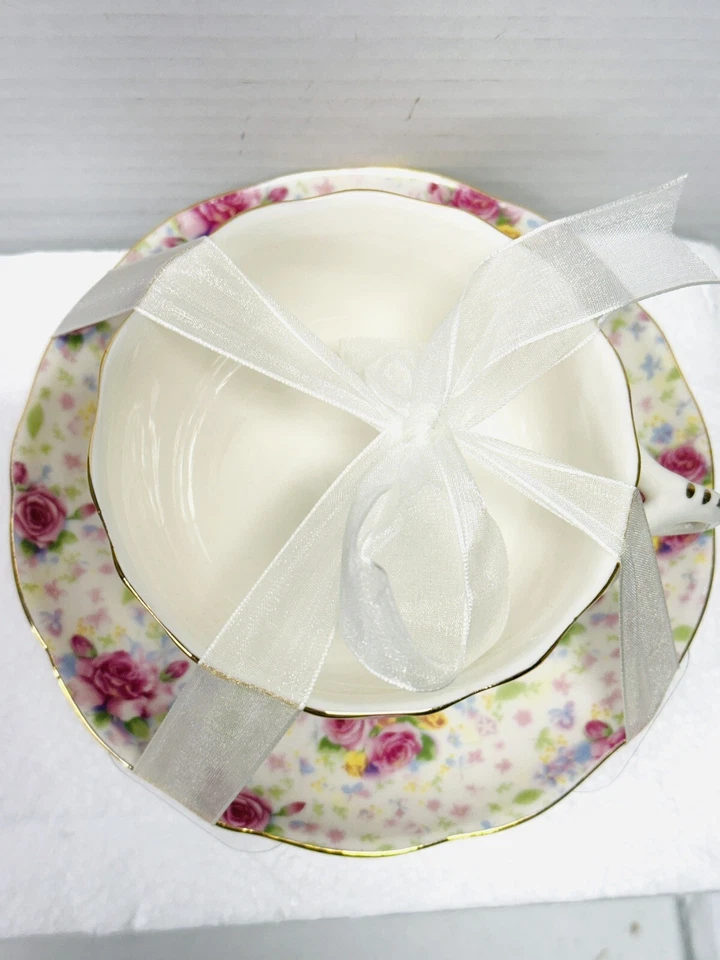 Taza de té y platillo Grace Teaware floral dorado porcelana de hueso nuevo con etiquetas Foto 2 de 4