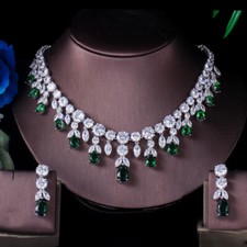 Sparkling Green Zirconia Leaf Dangle Earrings Necklace Silver Plated Jewelry Set