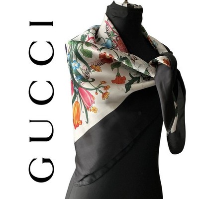 ITALY製 GUCCI 花柄スカーフ Authentic Gucci 100% Silk Scarf Floral Botanical Snake Print Black
