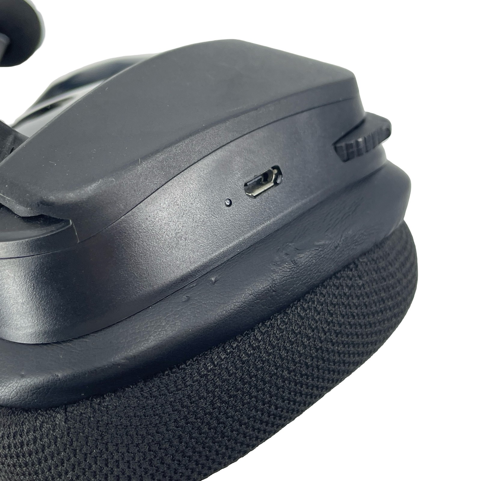 Corsair Void Elite RDA0011 Wireless Gaming Headphones 7.1 Surround Sound 11