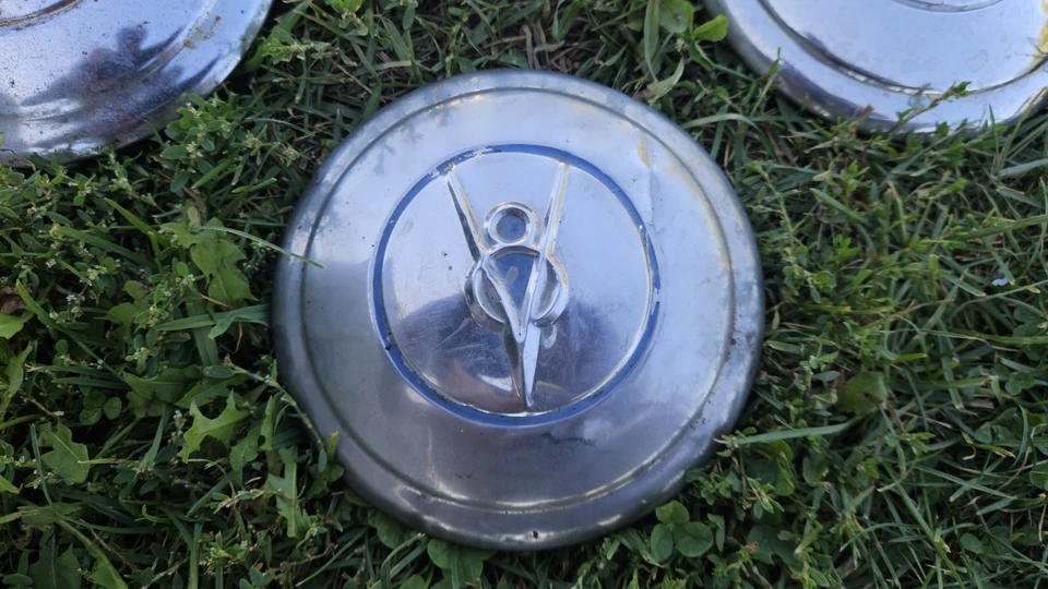 Juego de 5 Tapacubos de rueda de radios de alambre originales Ford 1935 modelo 48 camioneta 4 Foto 3 de 4