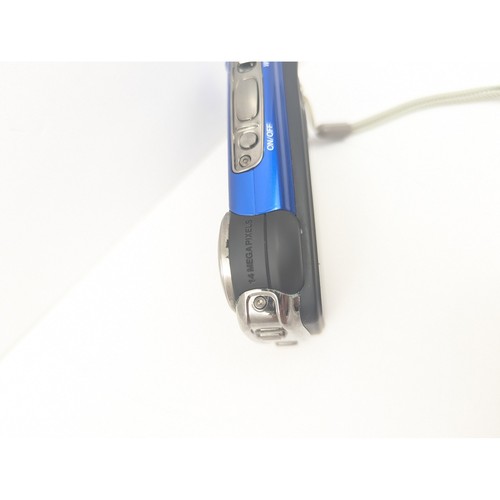 Fujifilm FinePix p50 XP Digital Camera Blue Waterproof Shockproof with Charger - Picture 13 of 18