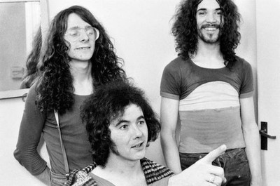 Budgie And Burke Shelley And Tony Bourge And Ray Phillips 1973 OLD MUSIC PHOTO