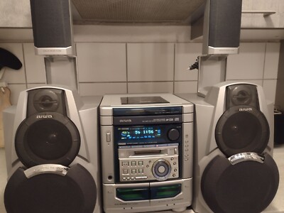 AIWA XR-HG5MD Anlage mit MiniDisc/3 x CD Wechsler, Doppel Kasetten und Radio