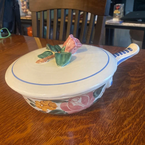 Vintage 1940s Red Wing Pottery Orleans 1 Qt Casserole W/Cover Stick Handle 8"