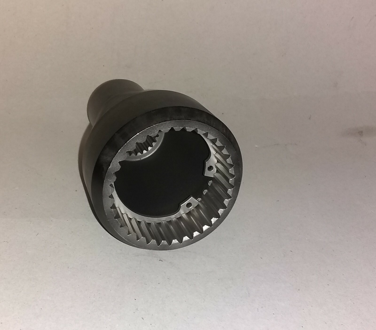 Maserati Biturbo DIFFERENTIAL COUPLING Splined Coupler  316220319 used
