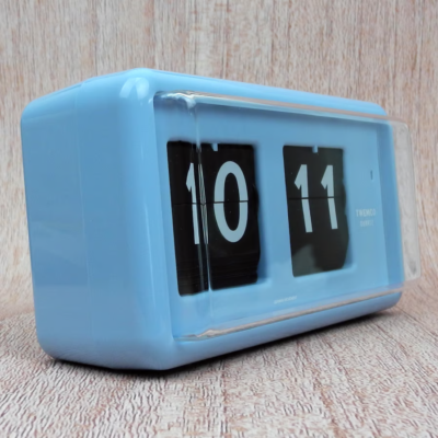 TWEMCO Rectangular Style Retro Bedroom Desktop Flip Clock QT30