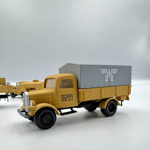 Collection of cars (4 pcs) German Railway Administration, 1943-1945, 1/87 (HO) - Picture 4 of 9