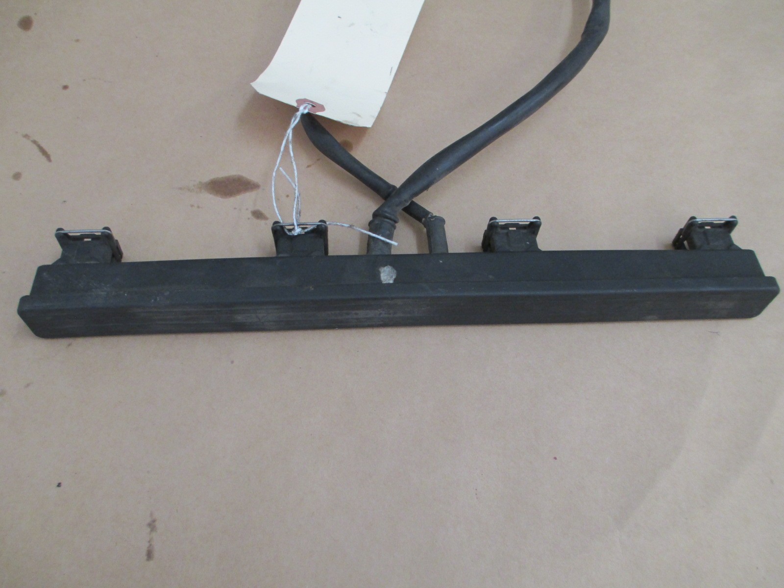 Ferrari 348, Mondial T - Injection Cable and Cover # 142842