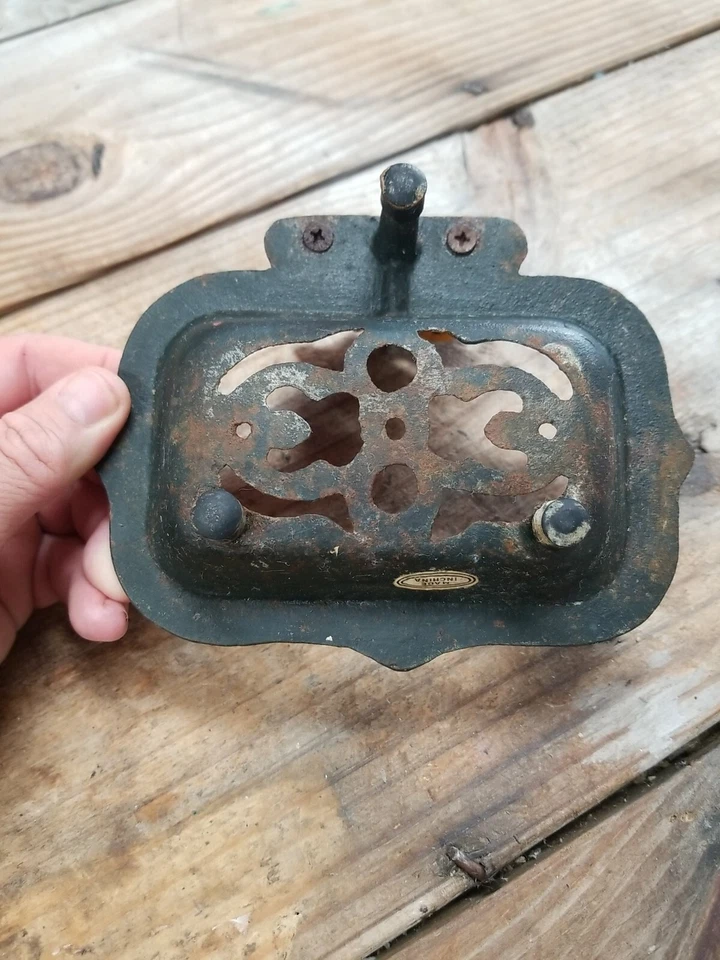 Jabonera ornamentada negra de hierro fundido vintage pies mariposa flor granja Foto 4 de 4