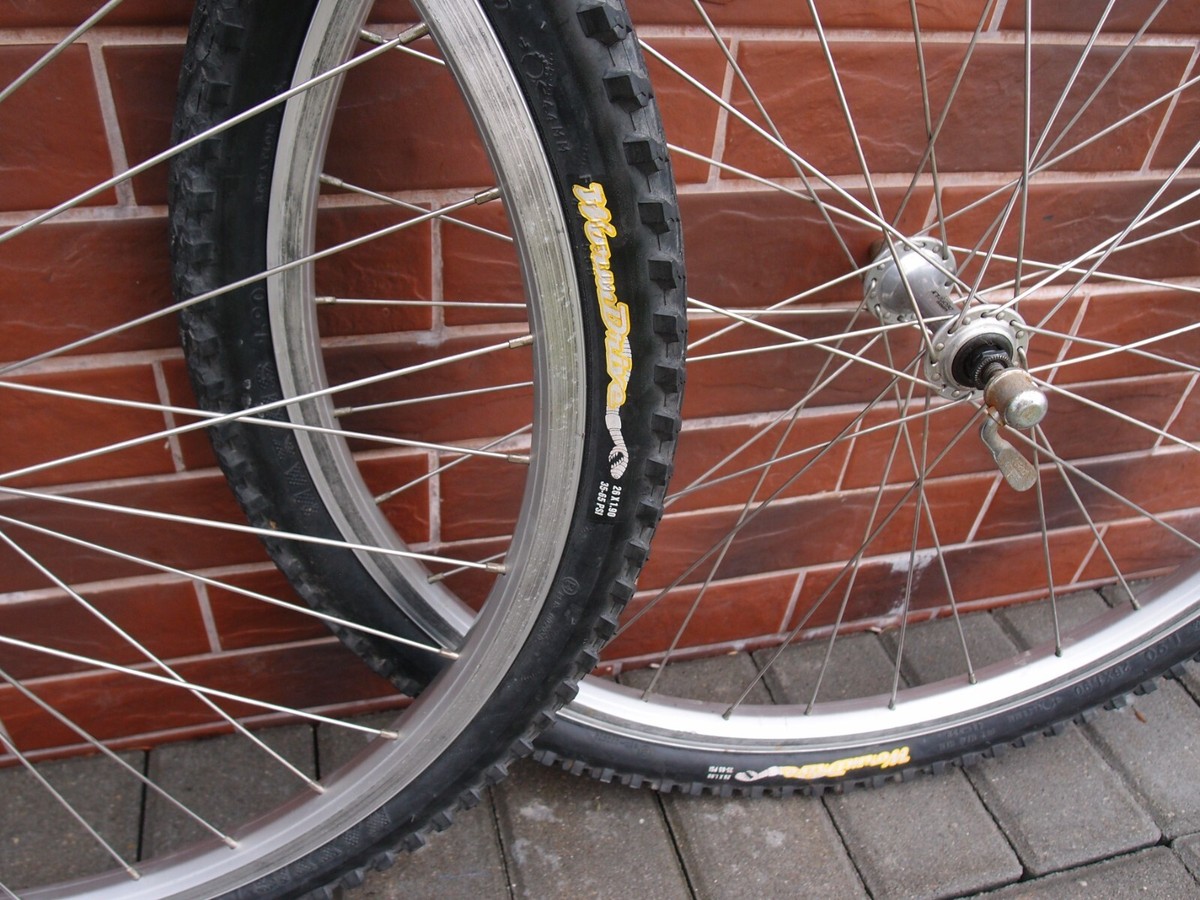 MTB wheels 26 in Araya RX-7 Shimano Deore LX FH-M550 HB-M550