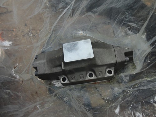 yuken Hydraulikrichtventil DHG-06-2B9A-E-5024-L - Bild 2 von 7