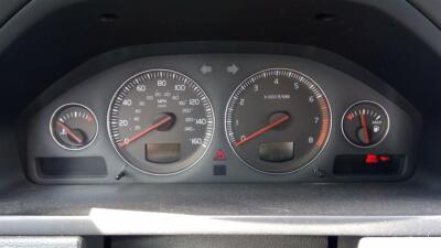 Used Speedometer Gauge fits: 2004 Volvo XC90 cluster MPH Grade C