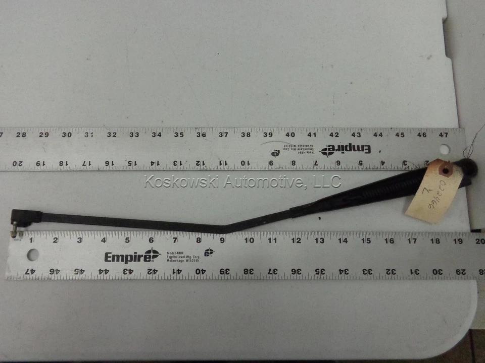 Windshield Wiper Arm 1992 GMC C1500 22110157 Left Driver Side - Image 2 of 2