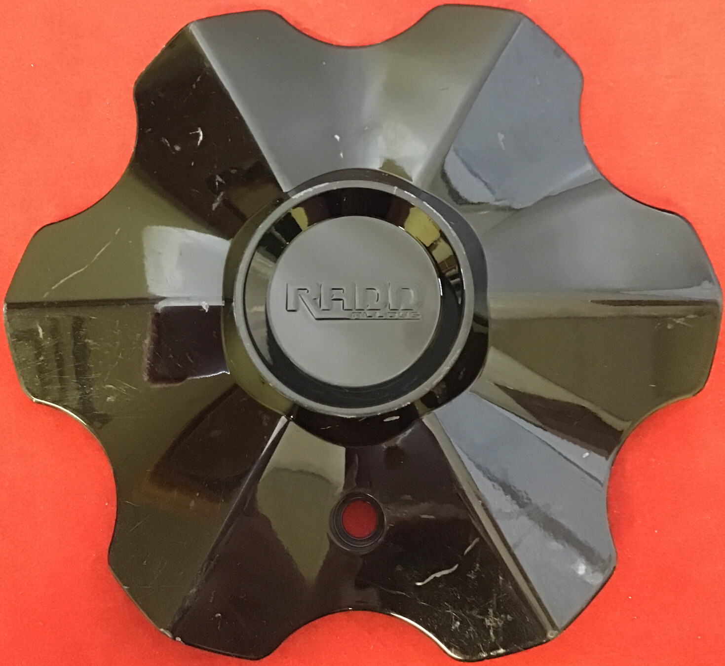 ONE USED RADD WHEELS CAP747L188 LG0504-05 CUSTOM ALLOY GLOSS BLACK CENTER 10143